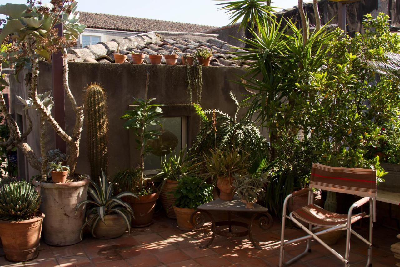 Tre Vie Apartment Con Terrazzo Giardino Pensile Catania-Fontanarossai nemzetközi repülőtér Kültér fotó