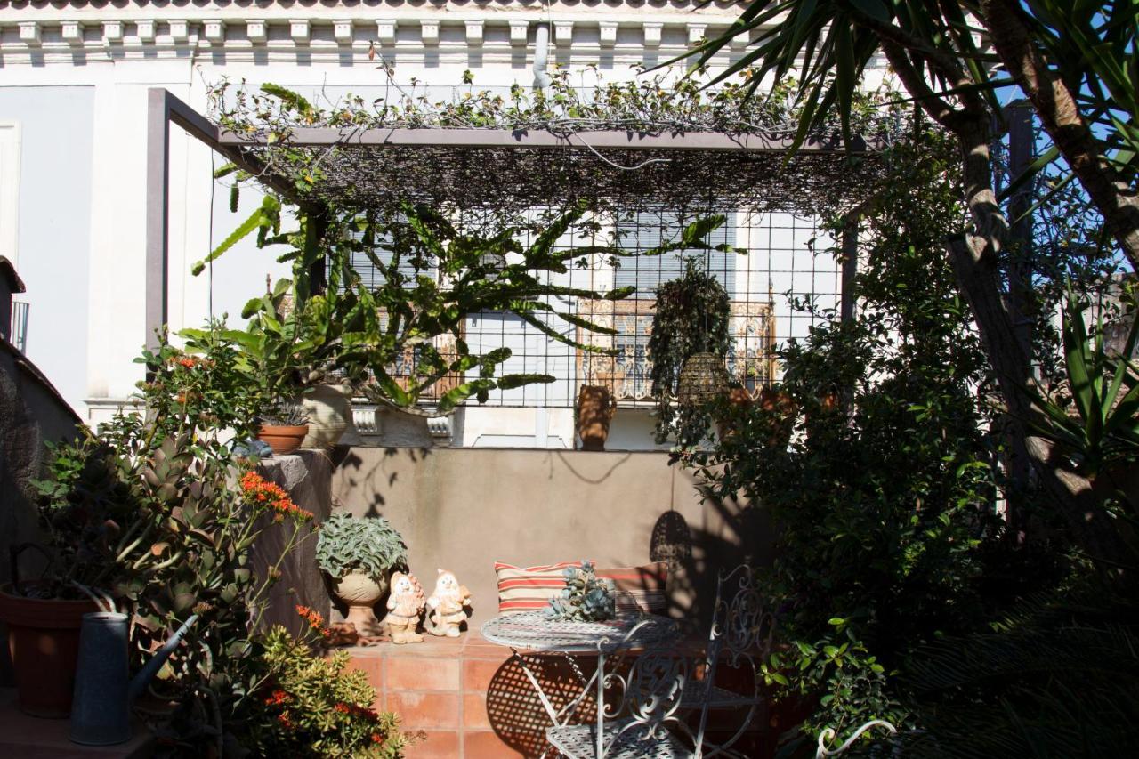 Tre Vie Apartment Con Terrazzo Giardino Pensile Catania-Fontanarossai nemzetközi repülőtér Kültér fotó